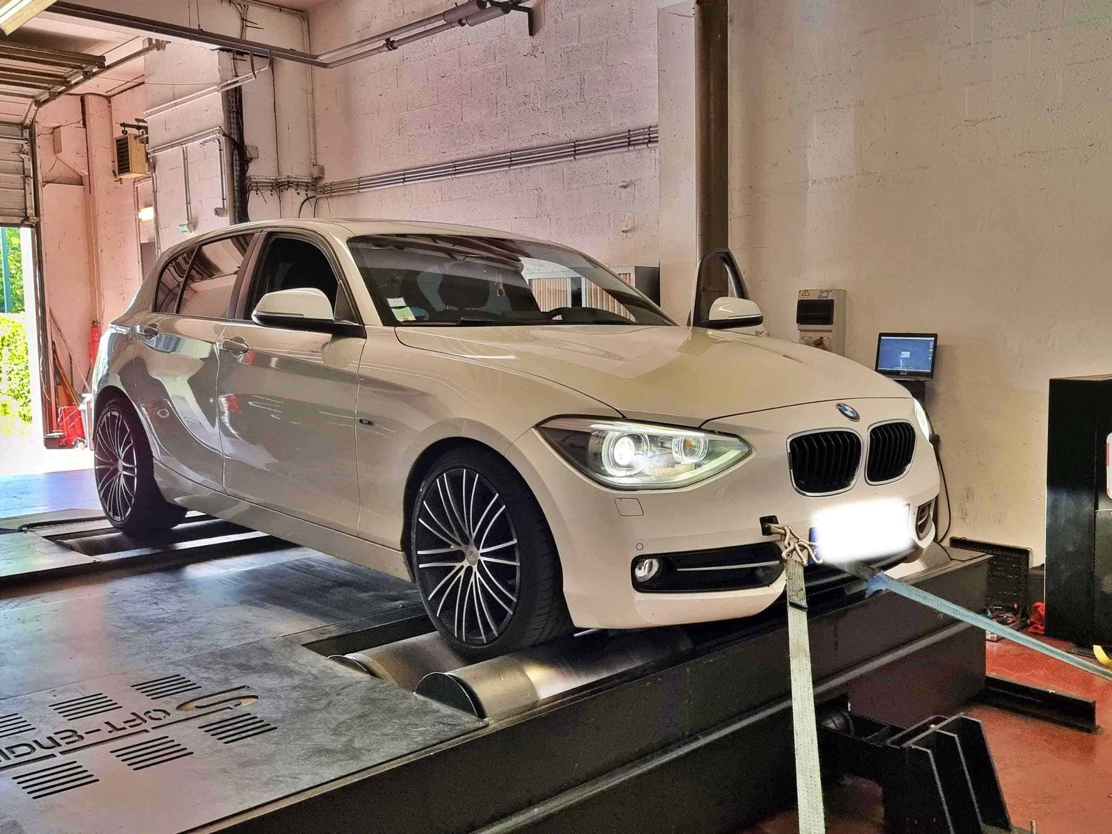 Reprogrammation moteur Stage 1 Flex Fuel BMW 116i F20 136Cv. - Image 1